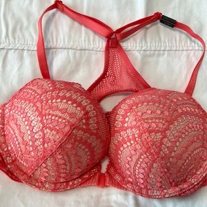 Brand new Victoria secret salmon lace bra. Size 32b.